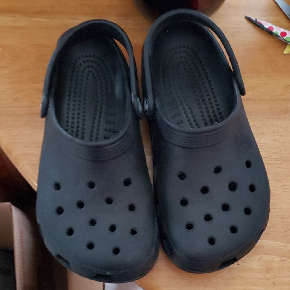 Kids crocs